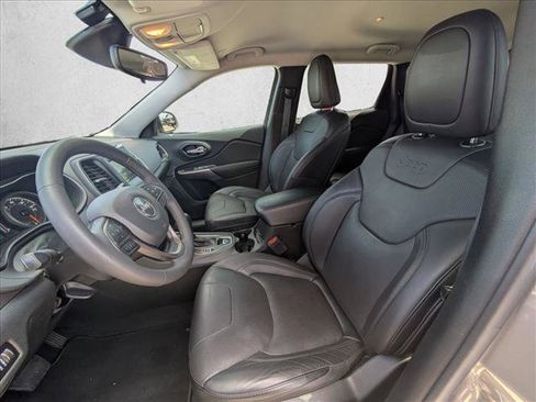 Used 2021 Jeep Cherokee Latitude Lux AWD/4WD image 10