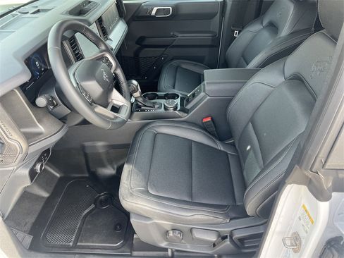 New 2025 Ford Bronco Big Bend image 15