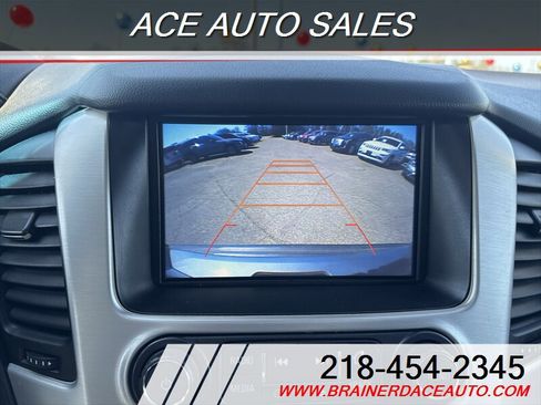 Used 2016 GMC Yukon SLT w/ Open Road Package AWD/4WD image 19