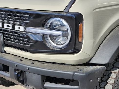 New 2026 Ford Bronco Badlands w/ Sasquatch Package image 6