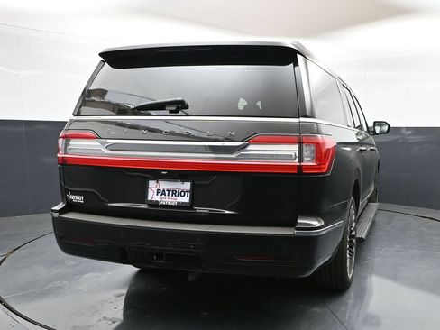 Used 2020 Lincoln Navigator L Black Label w/ Cargo Convenience Package AWD/4WD image 34