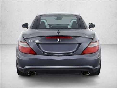 Used 2016 Mercedes-Benz SLK 300 image 6