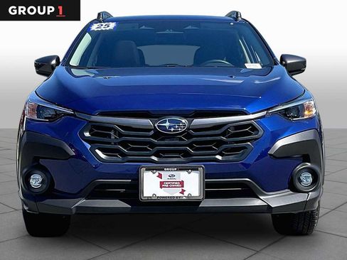 Used 2025 Subaru Crosstrek 2.0i Premium image 4