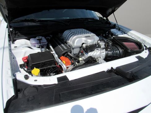 Used 2023 Dodge Challenger SRT Hellcat image 17