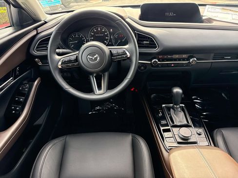 Certified 2025 MAZDA CX-30 AWD 2.5 S w/ Premium Package image 13