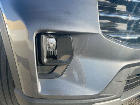 New 2026 Ford Explorer Active w/ Active Comfort Package image 11