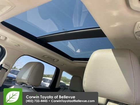 Used 2014 Ford Escape Titanium AWD/4WD image 24