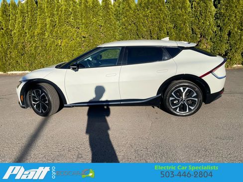 Used 2022 Kia EV6 Wind w/ Wind Technology Package image 4