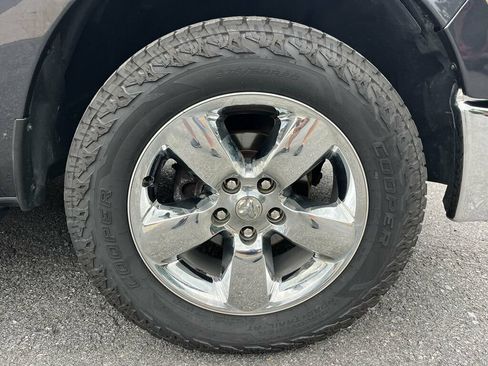 Used 2017 RAM 1500 Big Horn AWD/4WD image 11