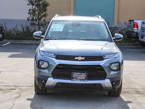 Used 2021 Chevrolet TrailBlazer LT w/ Premium Seating Package image 2