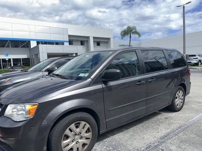 Used 2017 Dodge Grand Caravan SE w/ Power Window Group