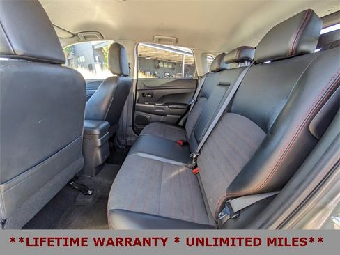 Used 2024 Mitsubishi Outlander Sport ES image 15