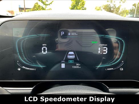 Used 2023 Kia Niro EX Touring FWD image 12