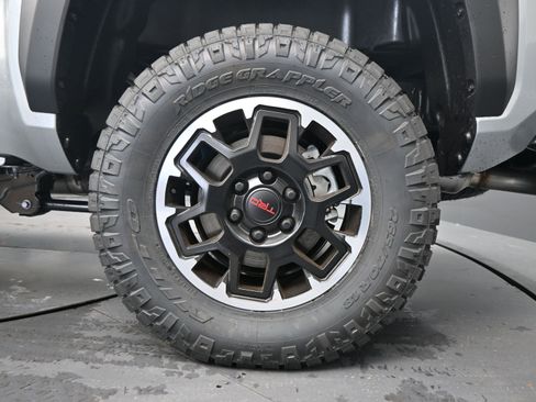 New 2026 Toyota Tacoma TRD Off-Road image 17