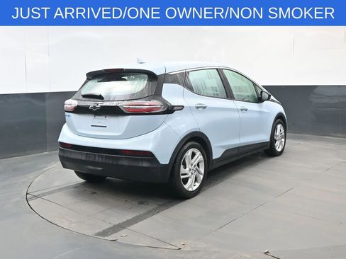 Used 2023 Chevrolet Bolt LT image 5