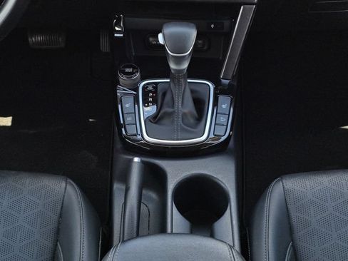 Certified 2024 Kia Seltos EX FWD image 21