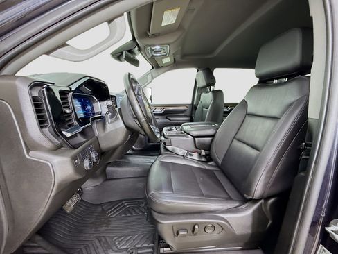 Used 2024 Chevrolet Silverado 3500 LT w/ Safety Package image 22