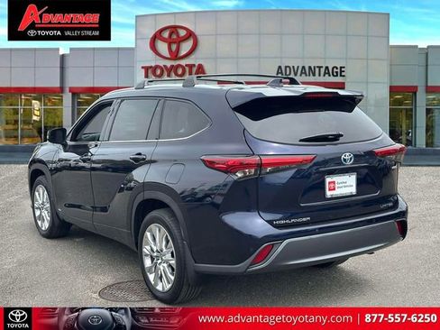 Used 2023 Toyota Highlander Limited AWD/4WD image 10