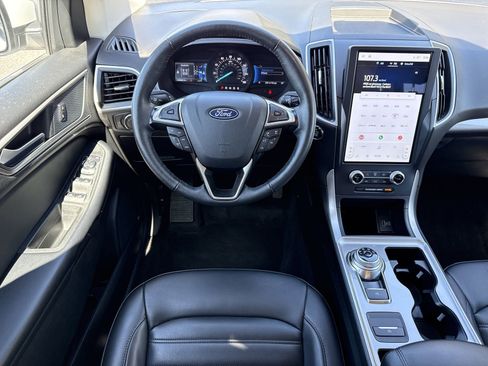 Used 2024 Ford Edge SEL AWD/4WD image 13