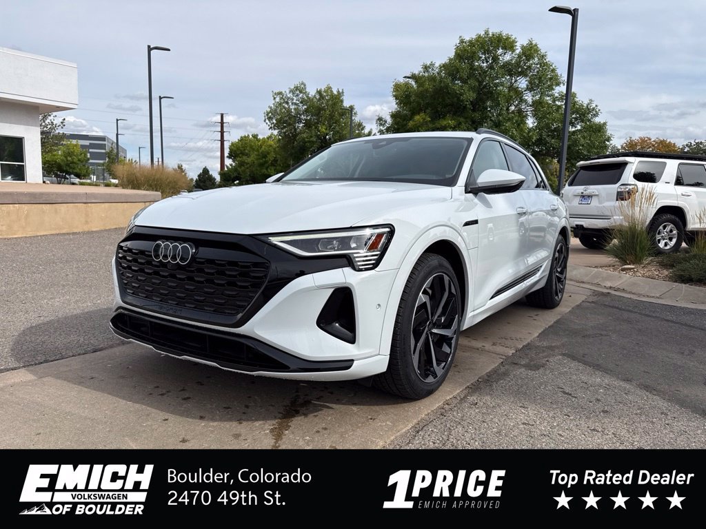 Used 2024 Audi Q8 e-tron Premium Plus w/ Premium Plus Package AWD/4WD image 1