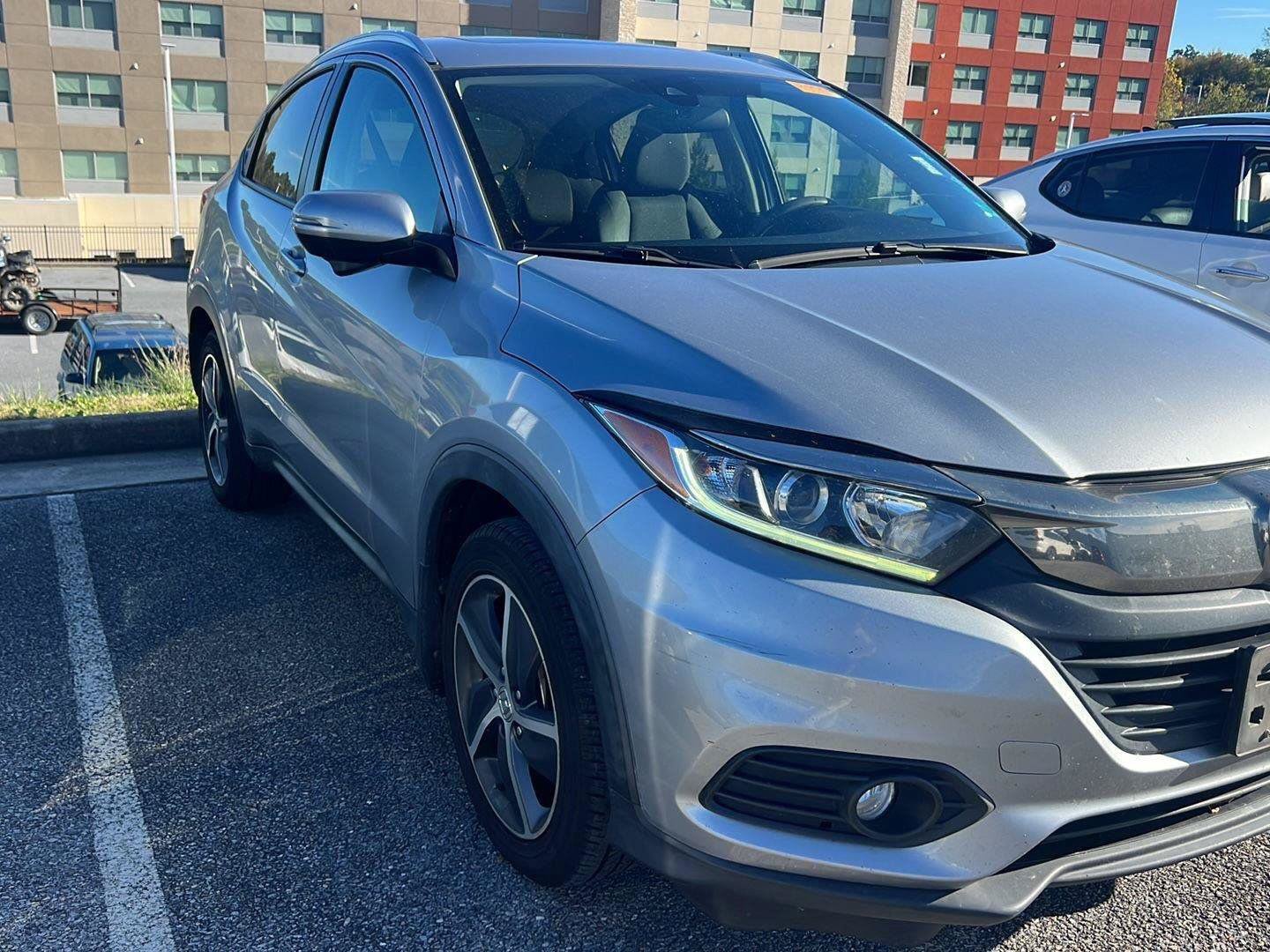 Used 2022 Honda HR-V EX image 5