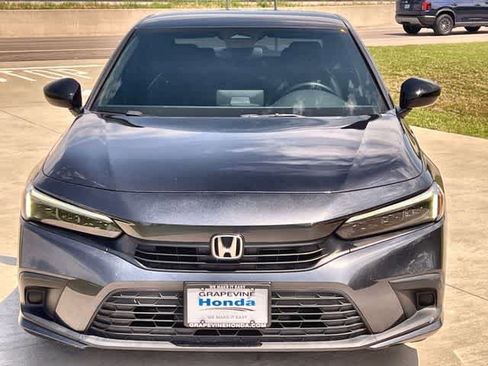Used 2022 Honda Civic Sport image 7