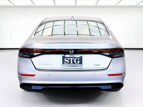 Used 2024 Honda Accord Touring image 5