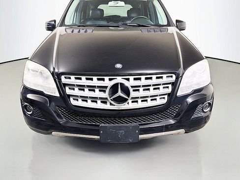 Used 2011 Mercedes-Benz ML 350 4MATIC image 2