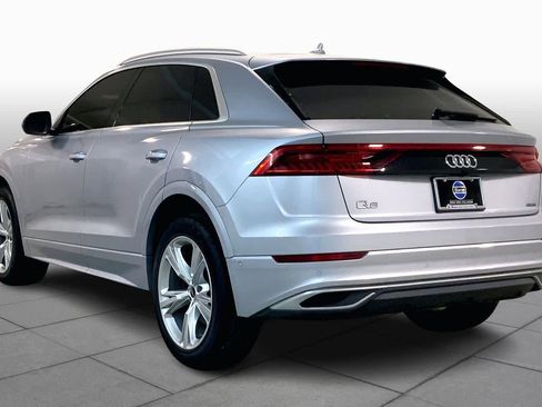 Used 2022 Audi Q8 Premium Plus image 11