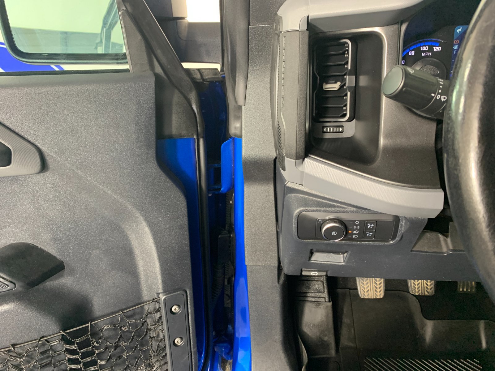 Used 2022 Ford Bronco Big Bend AWD/4WD image 16
