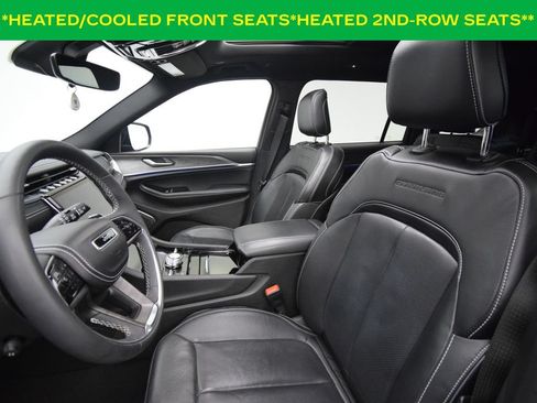 Used 2023 Jeep Grand Cherokee L Overland AWD/4WD image 12