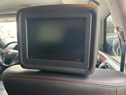 Used 2018 Nissan Armada Platinum w/ Captain Seat Package image 41