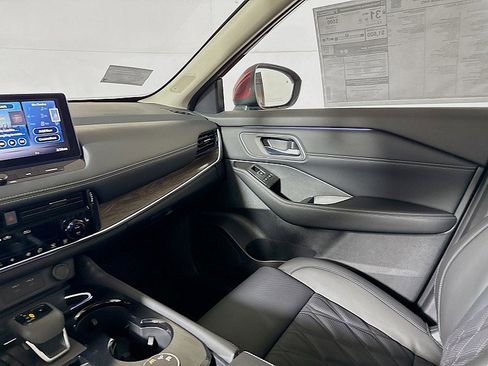 New 2026 Nissan Rogue Platinum w/ Platinum Premium Package image 26