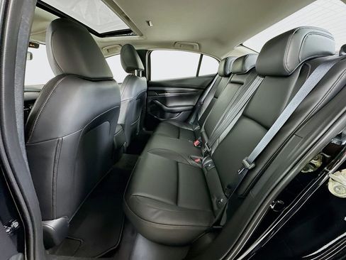 New 2026 MAZDA MAZDA3 2.5 S Sedan w/ Preferred Pkg FWD image 17