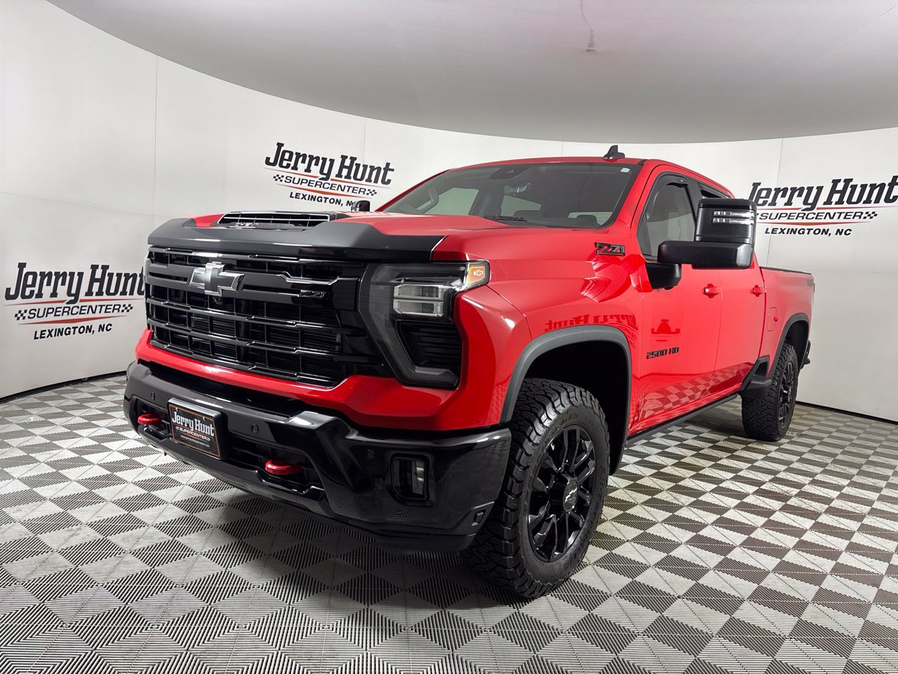 Used 2025 Chevrolet Silverado 2500 LT w/ Trail Boss Package AWD/4WD image 1