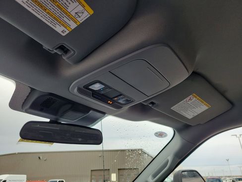 New 2026 Ford F250 XLT w/ 360-Degree Camera Package image 30