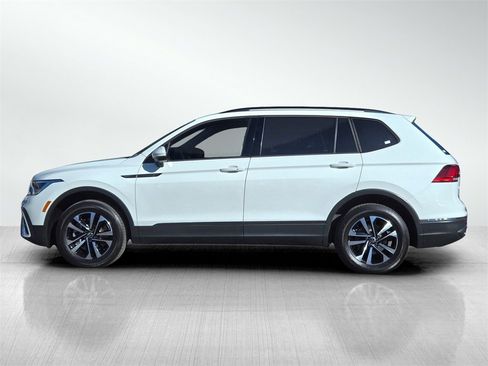 Used 2022 Volkswagen Tiguan S image 7