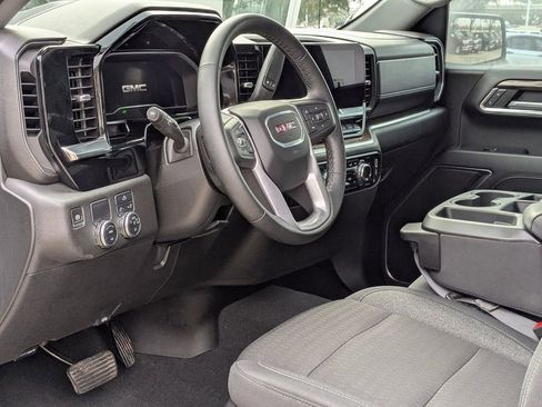 Used 2024 GMC Sierra 1500 Elevation image 12