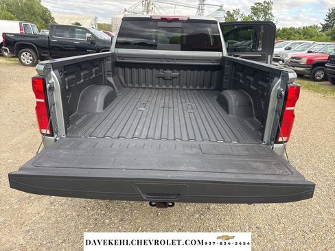 Used 2025 Chevrolet Silverado 2500 High Country w/ High Country Premium Package AWD/4WD image 45