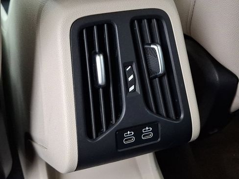 Used 2023 BMW X1 xDrive28i w/ Convenience Package image 11