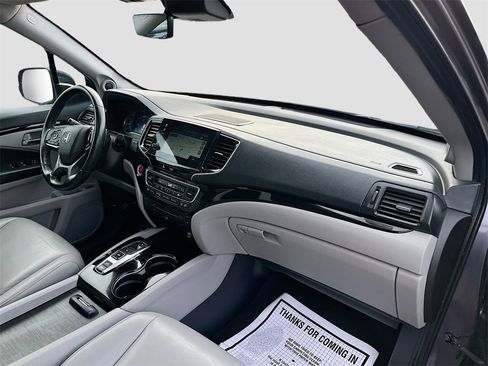 Used 2021 Honda Pilot Touring image 33