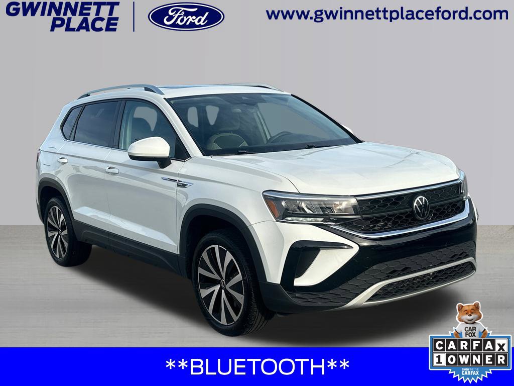 Used 2024 Volkswagen Taos SE FWD image 3