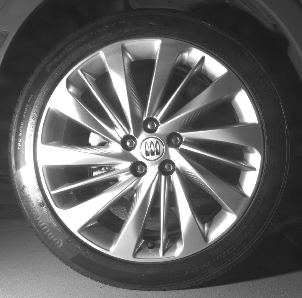 Used 2023 Buick Envision Essence AWD/4WD image 17