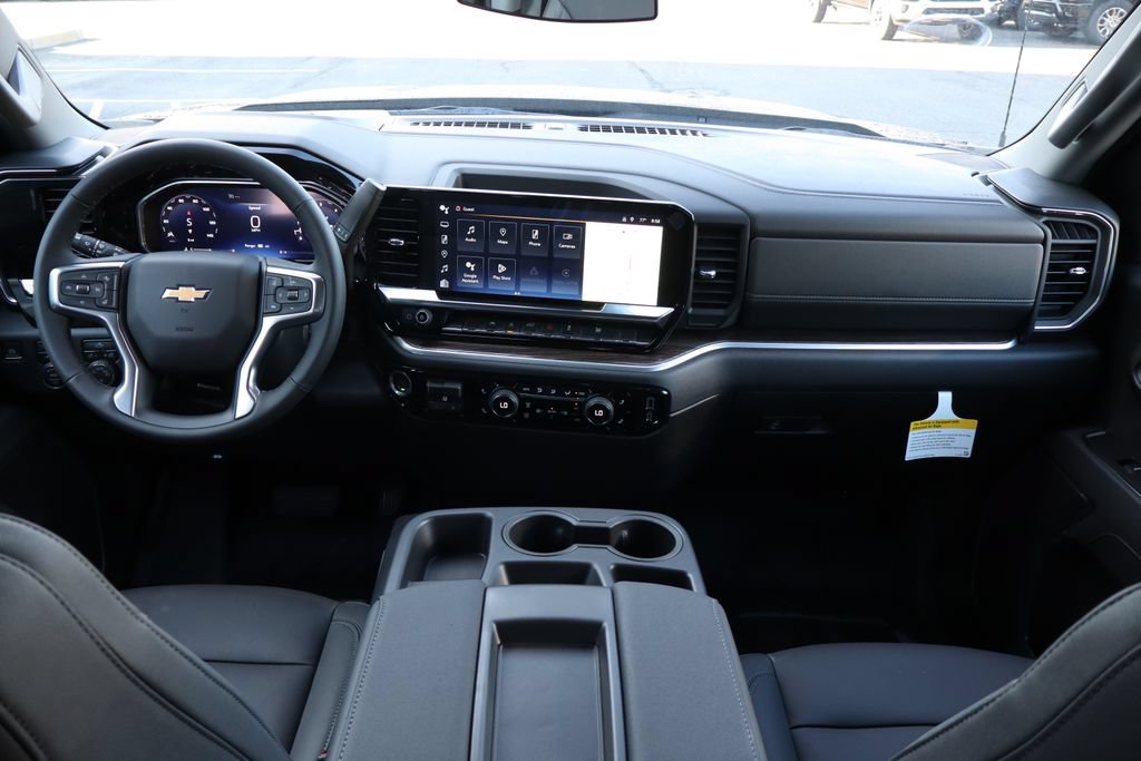 New 2026 Chevrolet Silverado 1500 LT w/ Leather Package AWD/4WD image 18
