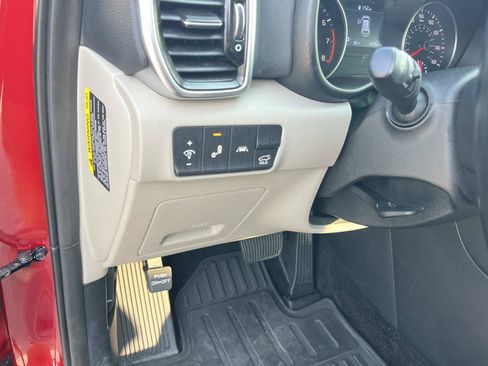 Used 2021 Kia Sportage EX AWD/4WD image 28