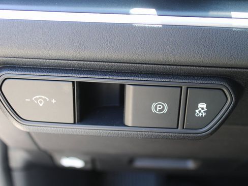 New 2025 Kia K4 LXS image 23