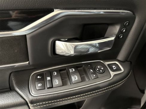 Used 2022 RAM 2500 Laramie w/ Night Edition image 21