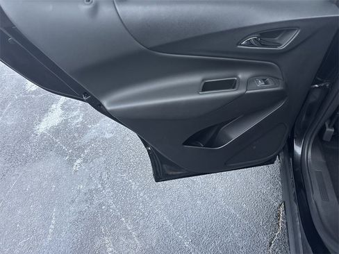 Used 2024 Chevrolet Equinox LT image 21