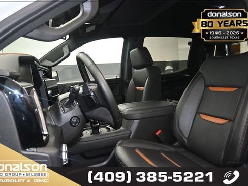 Used 2025 GMC Sierra 1500 AT4 AWD/4WD image 9