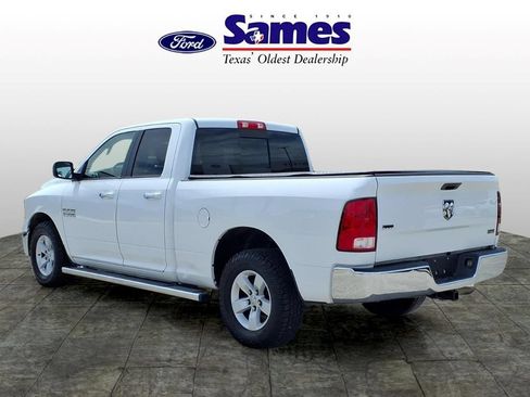 Used 2017 RAM 1500 Classic SLT RWD image 5
